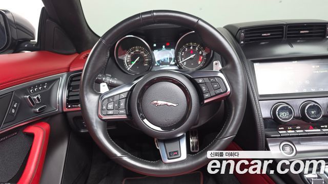 Jaguar F-TYPE 5.0 SVR Convertible AWD X152 2019 — фото 16