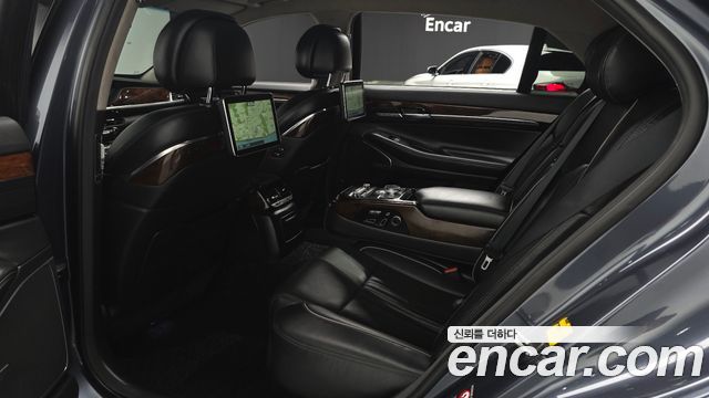 Genesis EQ900 3.8 GDI AWD Prestige 2016 — фото 11