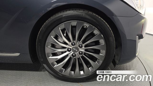 Genesis EQ900 3.8 GDI AWD Prestige 2016 — фото 21