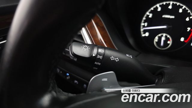 Genesis EQ900 3.8 GDI AWD Prestige 2016 — фото 34