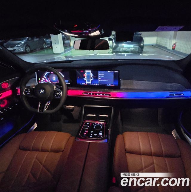 BMW 7 Series (G70) 750e xDrive M Sport 2025 — фото 7
