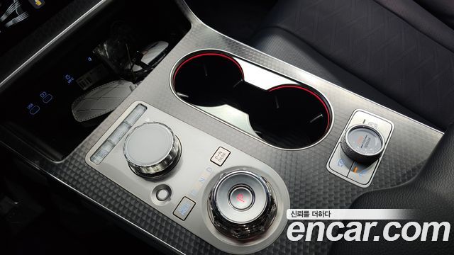Genesis GV80 Coupe 2.5T Gasoline AWD 2024 — фото 9