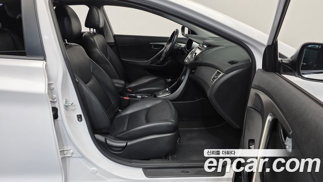 Hyundai Avante (MD) M16 GDI Modern 2014 — фото 11