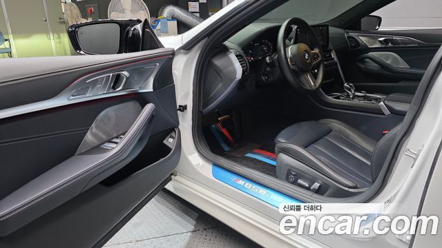 BMW 8 Series (G15) M850i xDrive Gran Coupe 2024 — фото 10