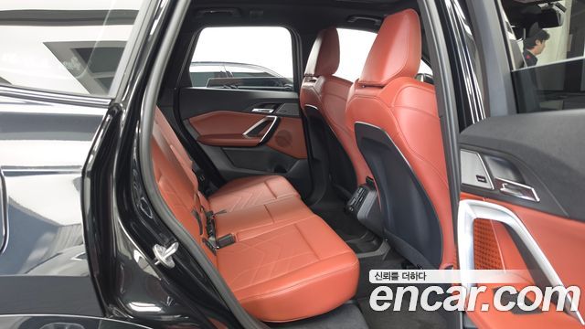 BMW X1 (U11) xDrive 20i M Sport 2026 — фото 12