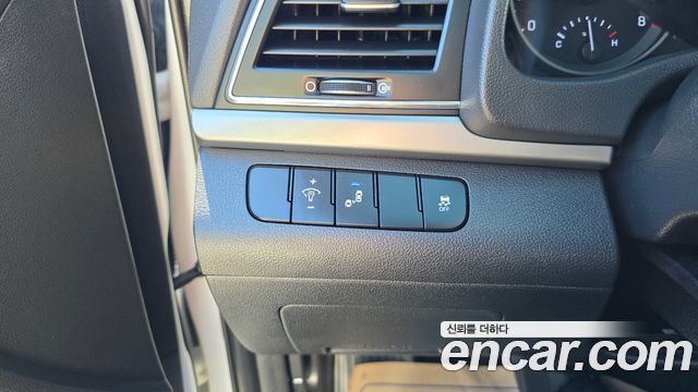 Hyundai Avante (AD) 1.6 GDI Value Plus 2018 — фото 19