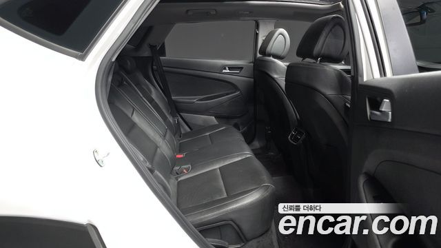 Hyundai Tucson Diesel 1.7 2WD Modern 2016 — фото 12