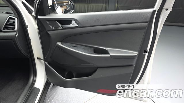 Hyundai Tucson Diesel 1.7 2WD Modern 2016 — фото 24