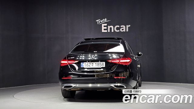 Mercedes-Benz C-Class (W206) C300 4MATIC Avantgarde 2023 — фото 4