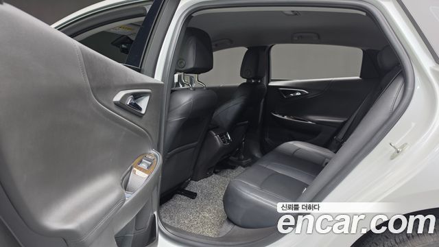 Chevrolet Malibu 1.3 Turbo Premier 2020 — фото 29