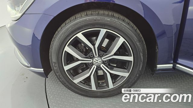 Volkswagen Passat GT (B8) 2.0 TDI Premium 2018 — фото 5