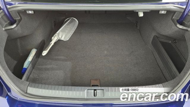 Volkswagen Passat GT (B8) 2.0 TDI Premium 2018 — фото 15
