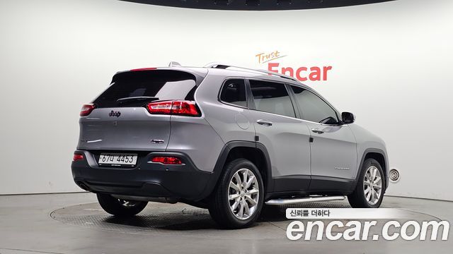 Jeep Cherokee (KL) 2.4 Longitude High AWD 2016 — фото 2