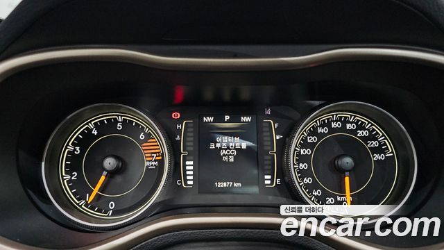 Jeep Cherokee (KL) 2.4 Longitude High AWD 2016 — фото 8