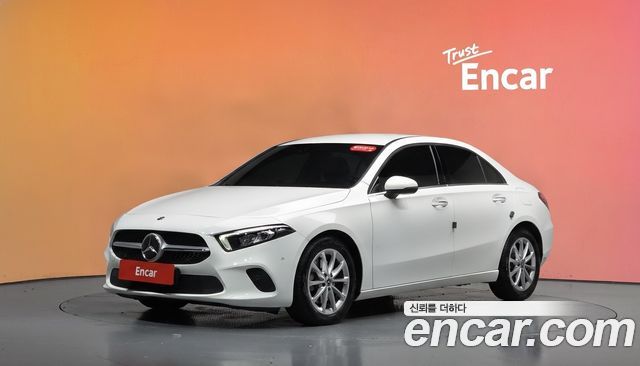 Mercedes-Benz A-Class (W177) A220 Sedan