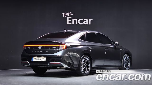 Hyundai Sonata The Edge (DN8) 2.0 Exclusive 2024 — фото 2