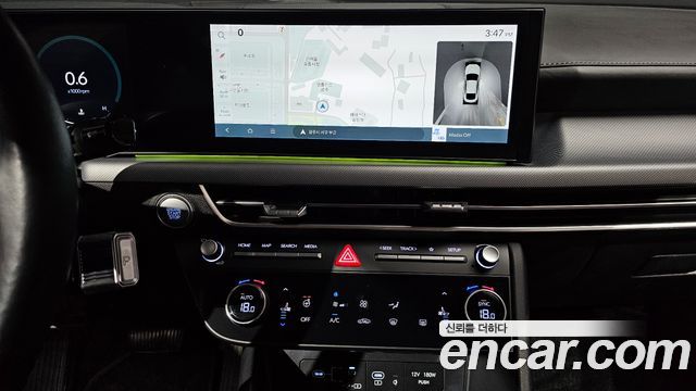 Hyundai Sonata The Edge (DN8) 2.0 Exclusive 2024 — фото 24
