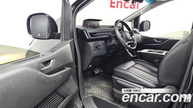 Hyundai Staria Cargo 3-Seater Modern 2023 — фото 10