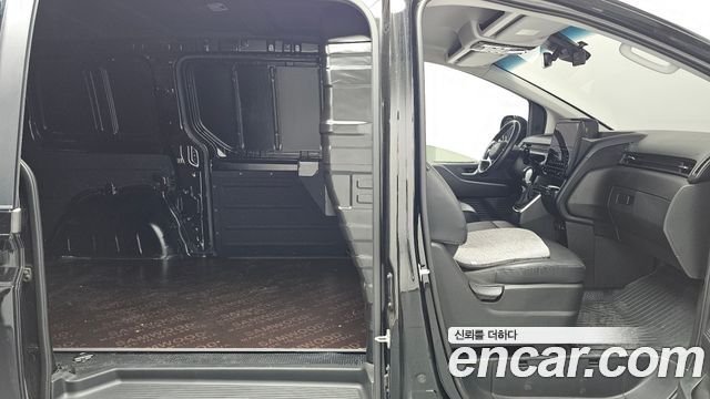 Hyundai Staria Cargo 3-Seater Modern 2023 — фото 11