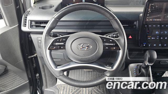Hyundai Staria Cargo 3-Seater Modern 2023 — фото 15