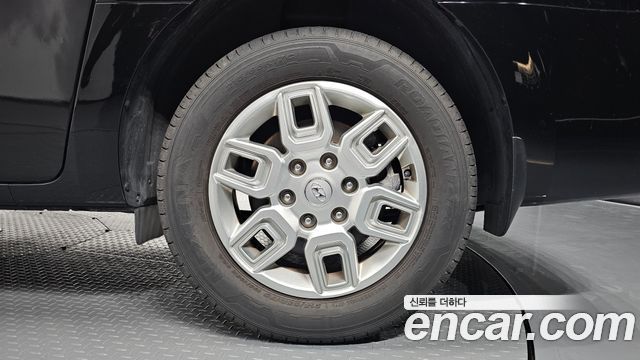 Hyundai Staria Cargo 3-Seater Modern 2023 — фото 21