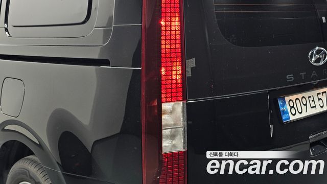 Hyundai Staria Cargo 3-Seater Modern 2023 — фото 23