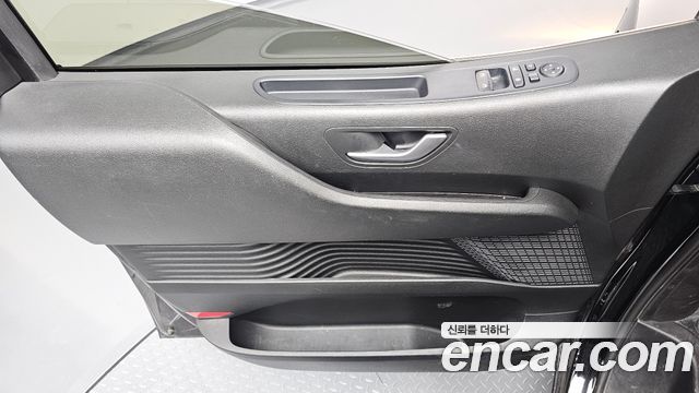 Hyundai Staria Cargo 3-Seater Modern 2023 — фото 24