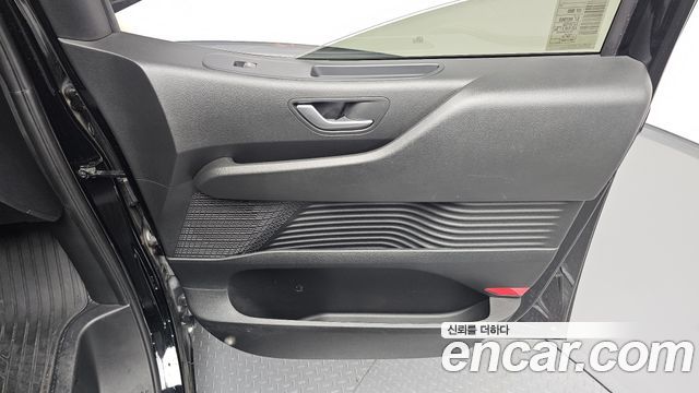 Hyundai Staria Cargo 3-Seater Modern 2023 — фото 25