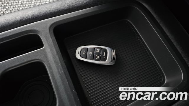 Hyundai Staria Cargo 3-Seater Modern 2023 — фото 34