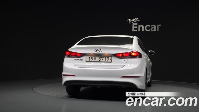 Hyundai Avante (AD) 1.6 GDI Value Plus 2018 — фото 4