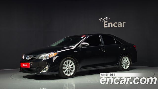 Toyota Camry Hybrid XLE 2012 — фото 1