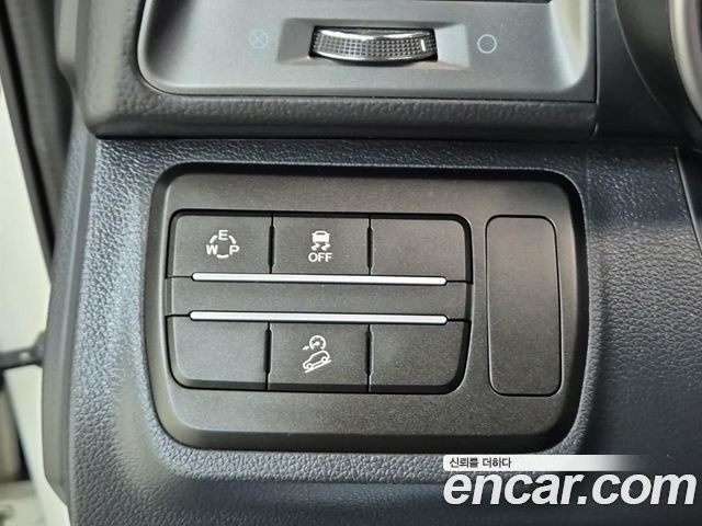 KG Mobility (SsangYong) Tivoli Air Diesel IX 2WD 2019 — фото 21