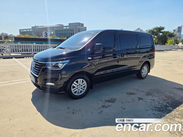 Hyundai Grand Starex Van 3-Seater Smart 2019 — фото 2