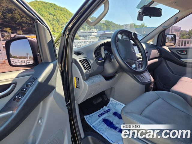 Hyundai Grand Starex Van 3-Seater Smart 2019 — фото 8