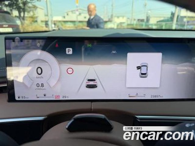 Genesis GV70 2.5T Gasoline AWD 2025 — фото 2