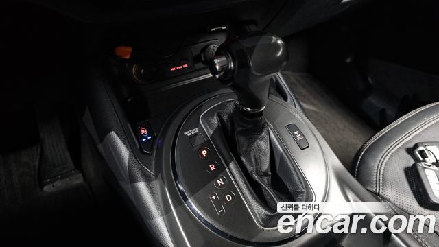 Kia Sportage R Diesel 4WD TLX High-Deluxe 2013 — фото 9
