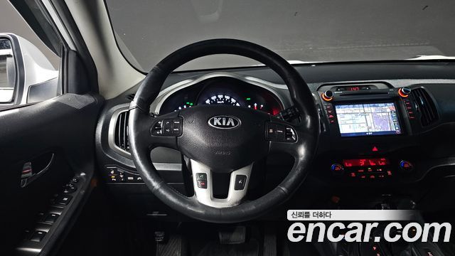 Kia Sportage R Diesel 4WD TLX High-Deluxe 2013 — фото 12