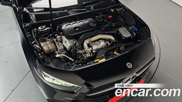 Mercedes-Benz A-Class (W177) A220 Sedan 2025 — фото 6