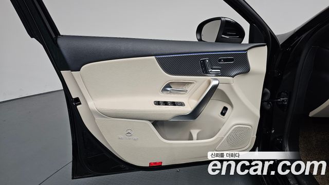 Mercedes-Benz A-Class (W177) A220 Sedan 2025 — фото 24
