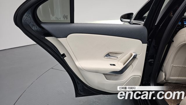 Mercedes-Benz A-Class (W177) A220 Sedan 2025 — фото 25