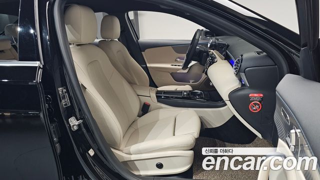 Mercedes-Benz A-Class (W177) A220 Sedan 2025 — фото 26