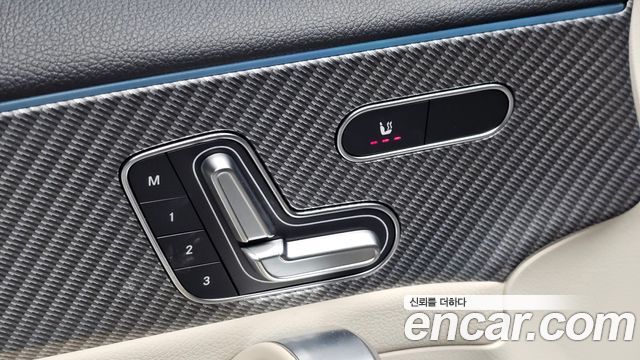 Mercedes-Benz A-Class (W177) A220 Sedan 2025 — фото 30
