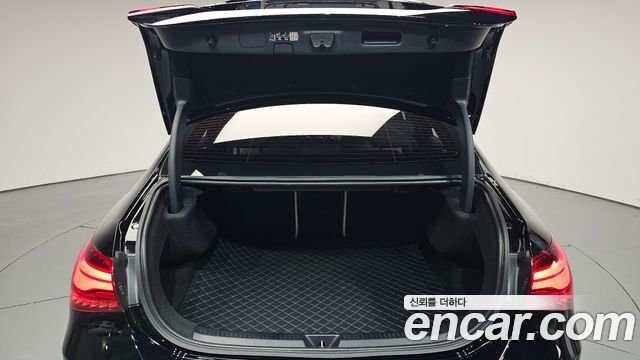 Mercedes-Benz A-Class (W177) A220 Sedan 2025 — фото 34