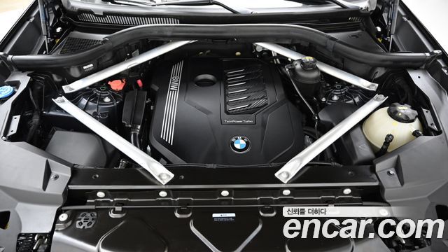 BMW X5 (G05) xDrive 40i xLine 2021 — фото 6