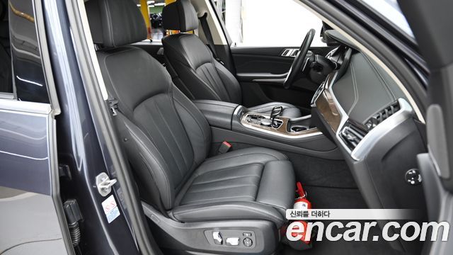 BMW X5 (G05) xDrive 40i xLine 2021 — фото 10
