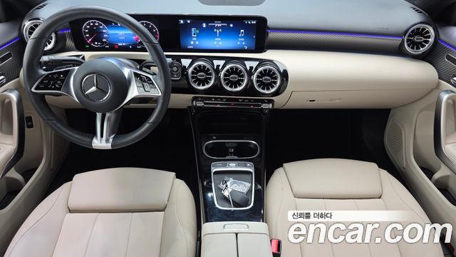 Mercedes-Benz A-Class (W177) A220 Sedan 2025 — фото 7