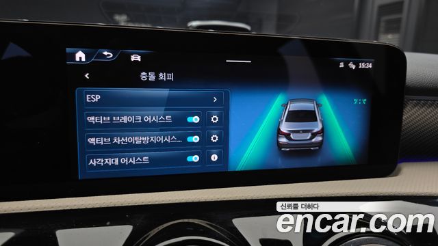Mercedes-Benz A-Class (W177) A220 Sedan 2025 — фото 18
