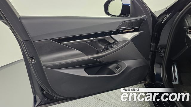 BMW 5 Series (G60) 520i M Sport 2024 — фото 24
