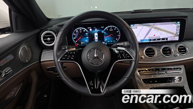 Mercedes-Benz E-Class (W213) E350 4MATIC Avantgarde 2022 — фото 17