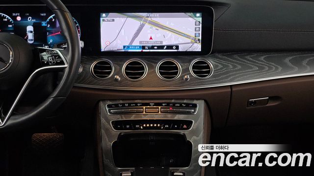 Mercedes-Benz E-Class (W213) E350 4MATIC Avantgarde 2022 — фото 18